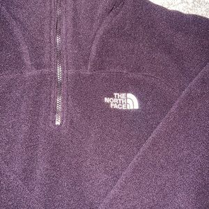 Woman’s quarter zip North Face fleece